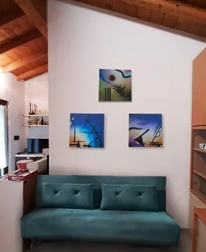 Casa Di Arya Codice Citra Lt-0043