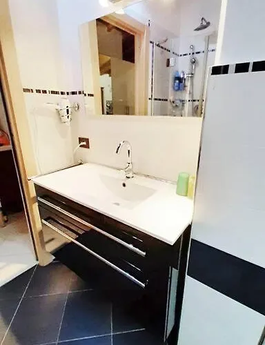 Casa Di Arya Codice Citra Lt-0043 *